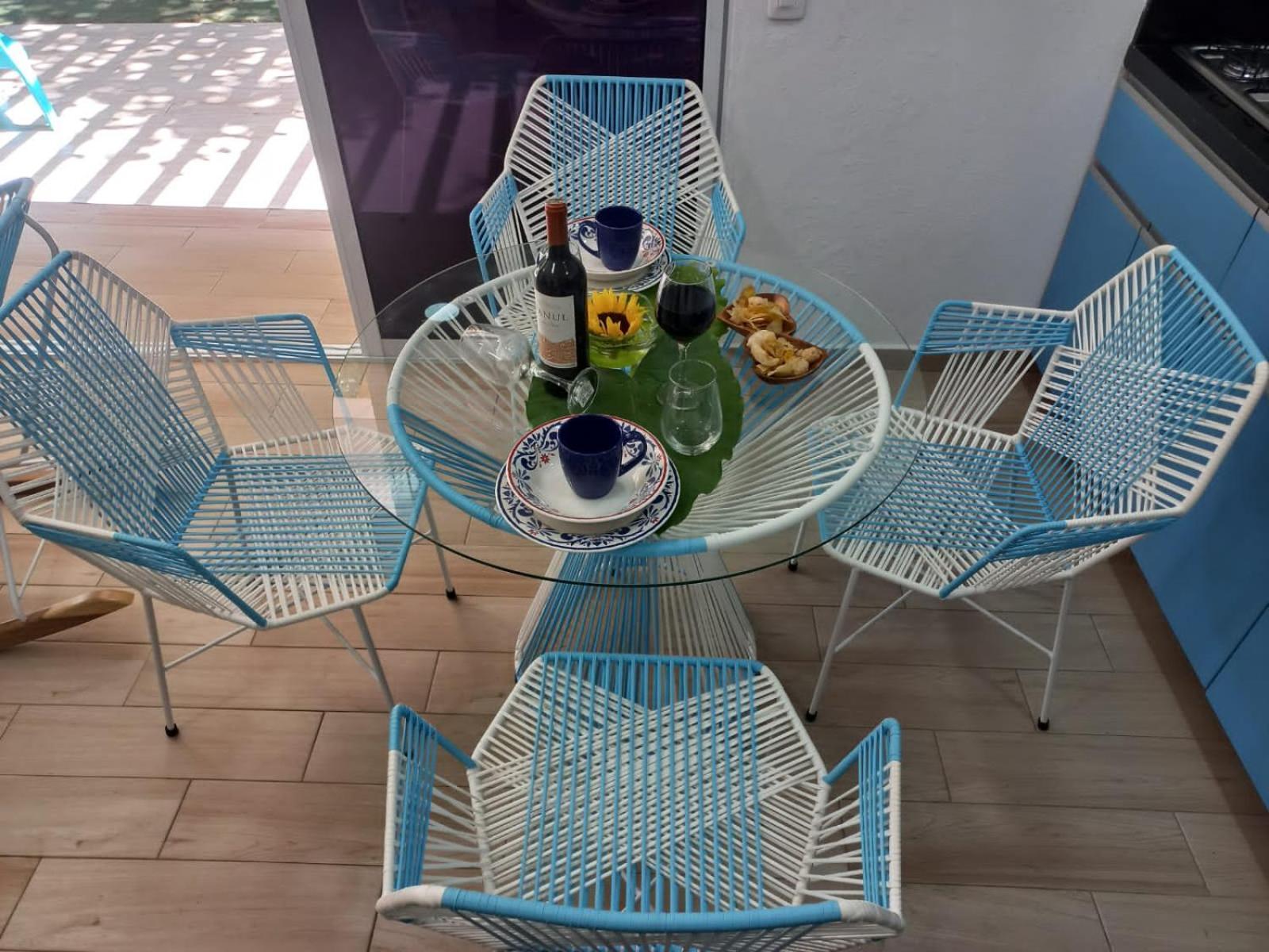 En Isla Frente A Camping *